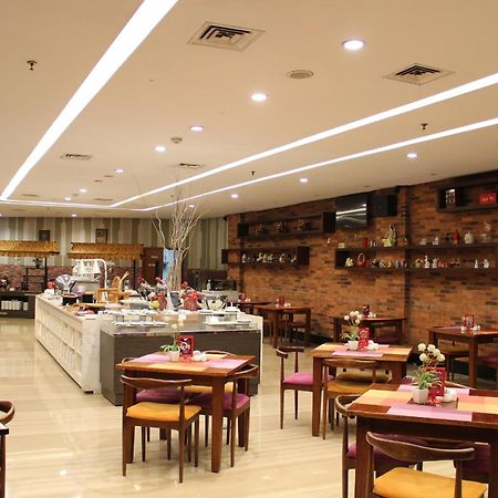 Hariston Hotel & Suites, Pluit - Yakarta Exterior foto