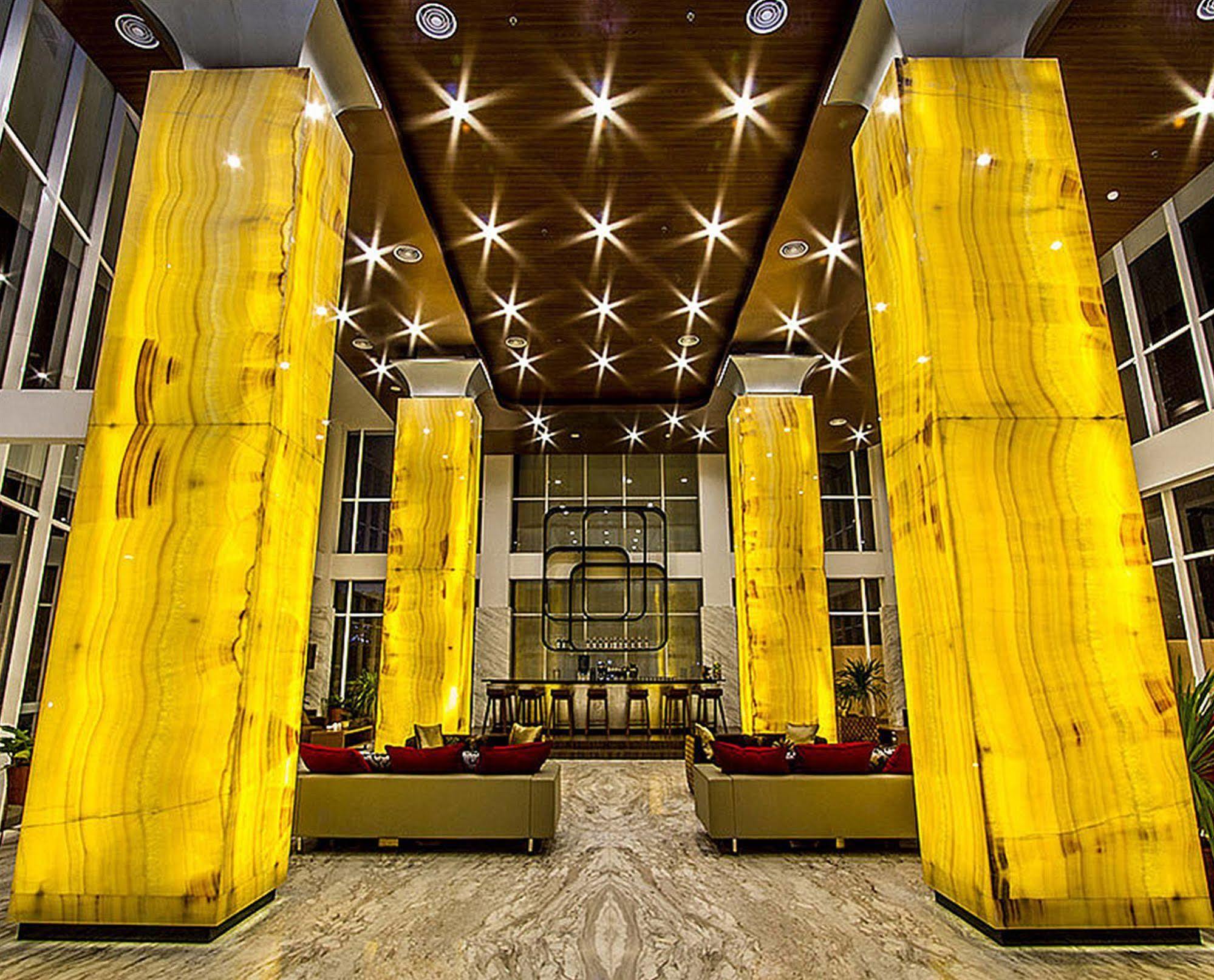 Hariston Hotel & Suites, Pluit - Yakarta Exterior foto