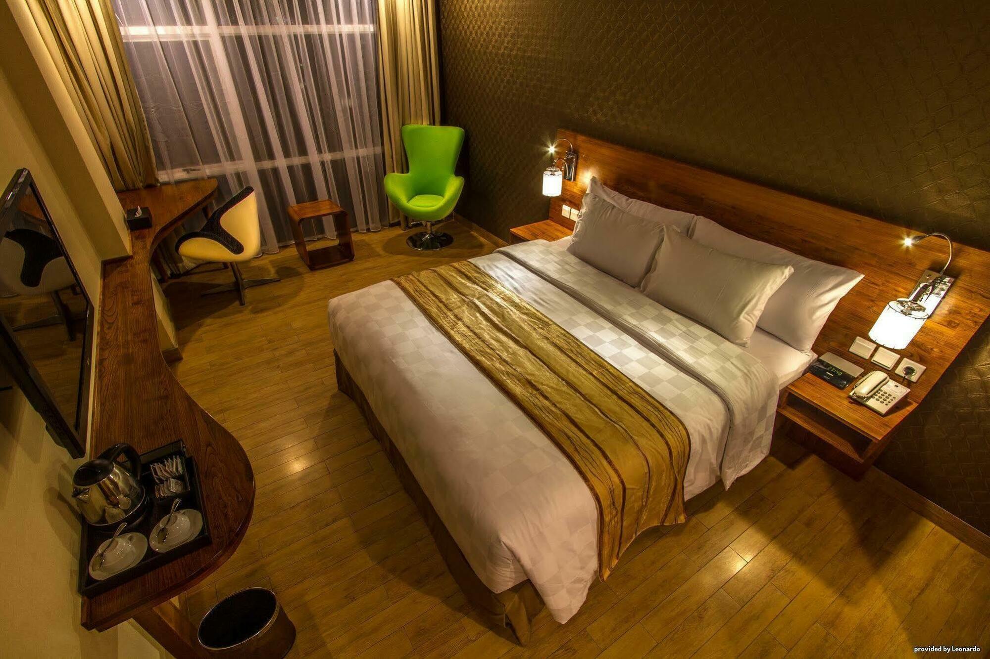 Hariston Hotel & Suites, Pluit - Yakarta Exterior foto